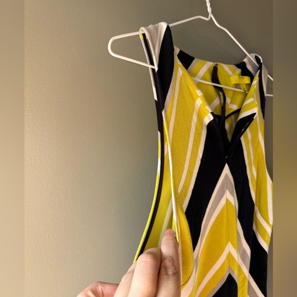 Banana Republic Milly Dress Lime Green/Yellow Ponte Knit Chevron Striped Sz 2 - Picture 5 of 9